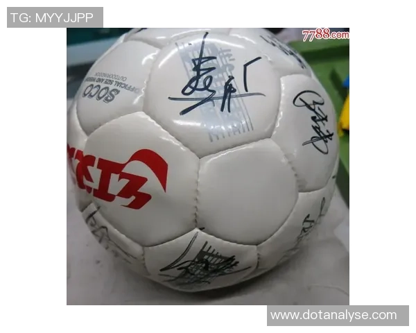 足球球星卡签名盒制作全攻略 打造专属收藏品的完美之选 足球球星卡签名盒制作全攻略 打造专属收藏品的完美之选